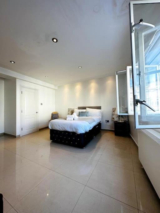 2Bed Apartment Farringdon St Paul Long Stay Discounts By Cozystays London Exterior photo