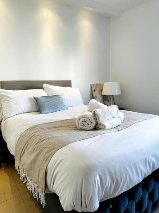 2Bed Apartment Farringdon St Paul Long Stay Discounts By Cozystays London Exterior photo